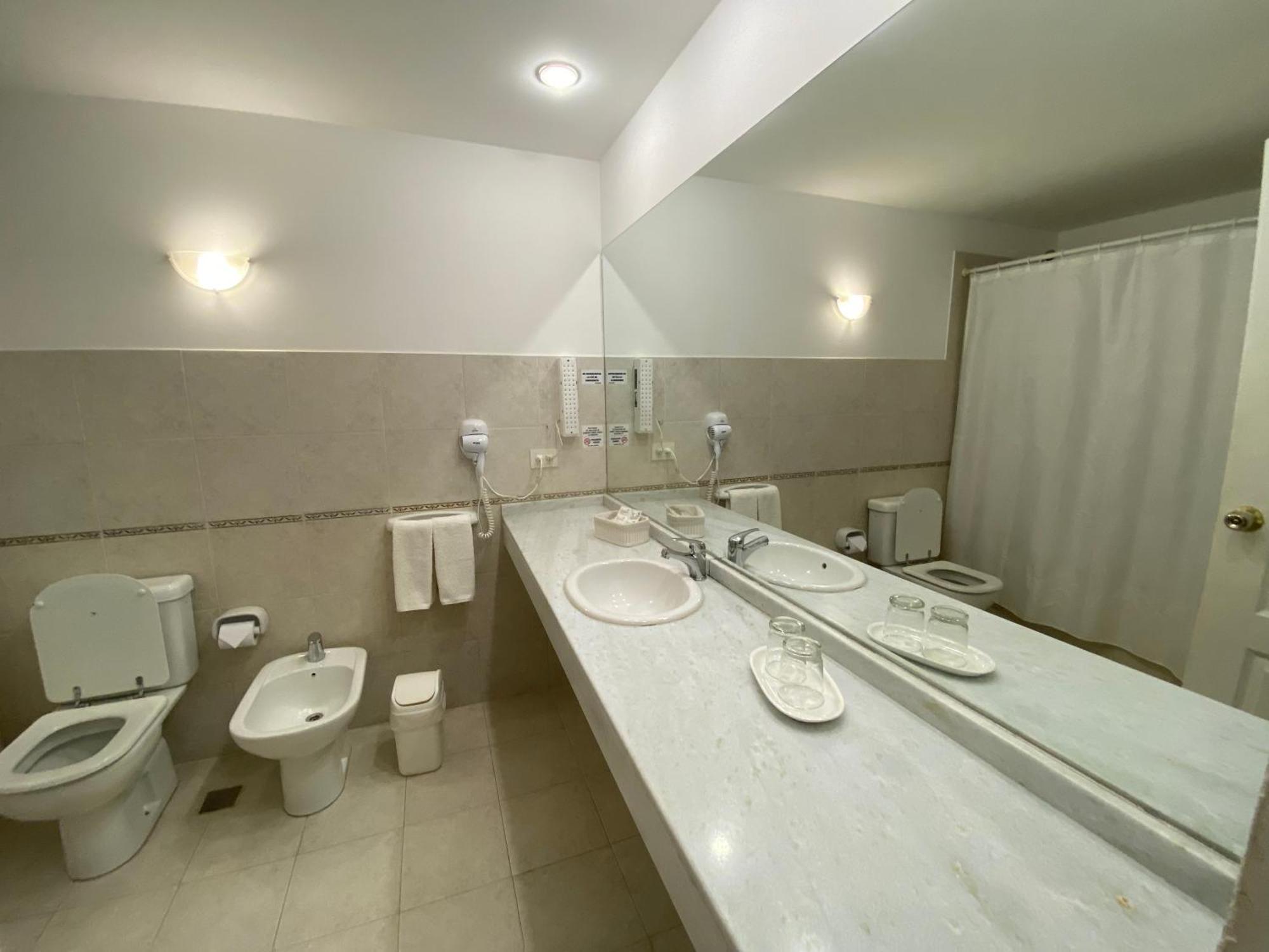 Hosteria Puertas Del Sol By Visionnaire Вила ла Ангостура Екстериор снимка